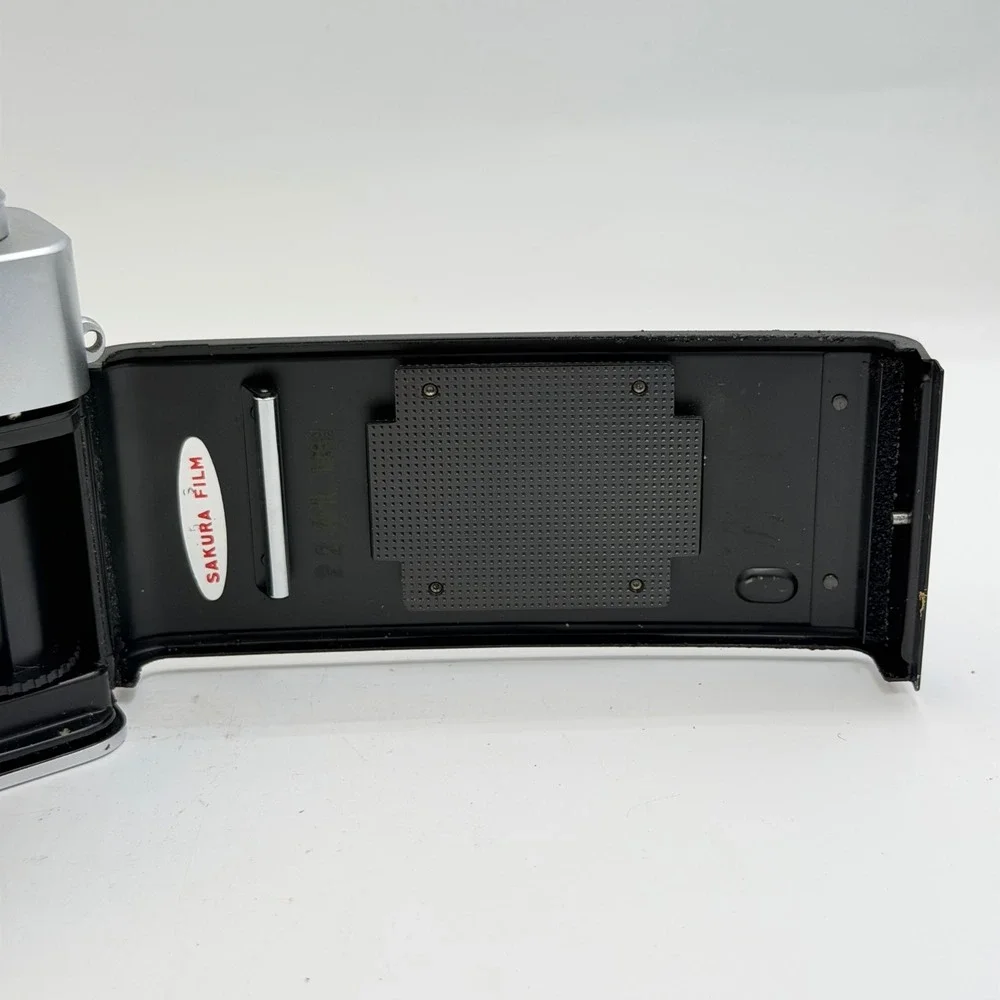 Konica EE-Matic Deluxe 35mm Film Rangefinder Camera Hexanon 40mm f2.8 Lens